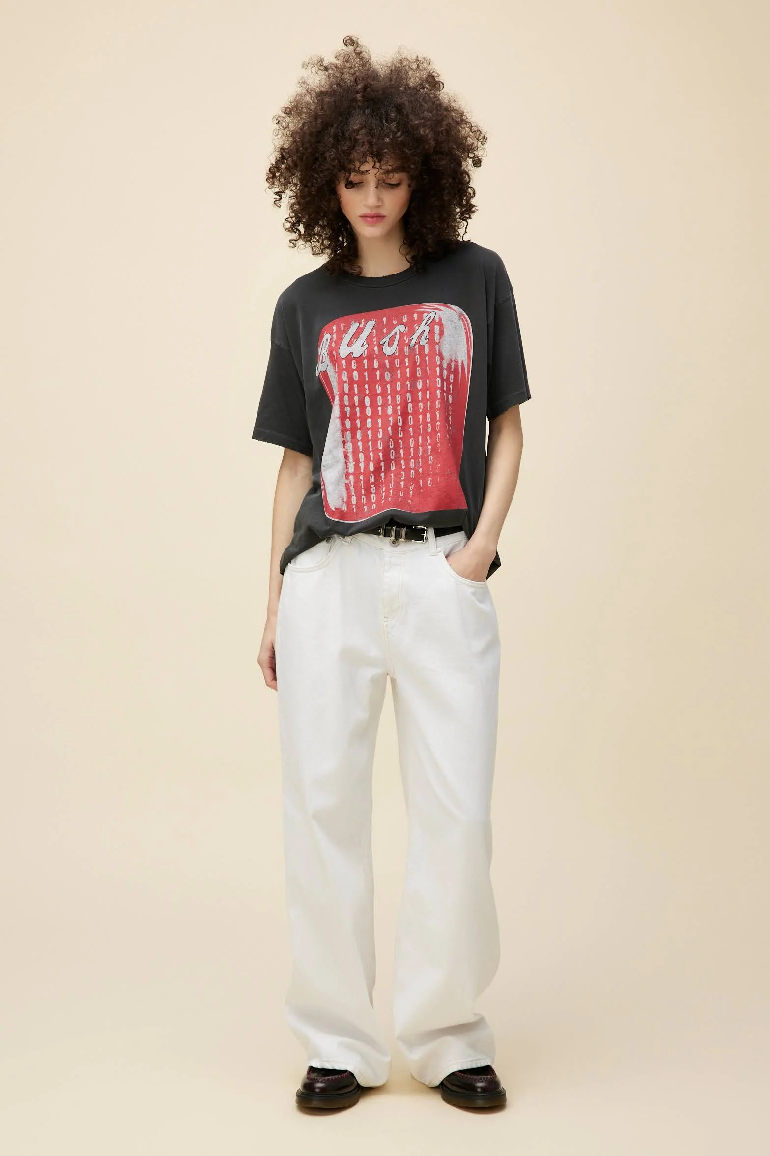 Bush Sixteen Stone Merch Tee - Image 3