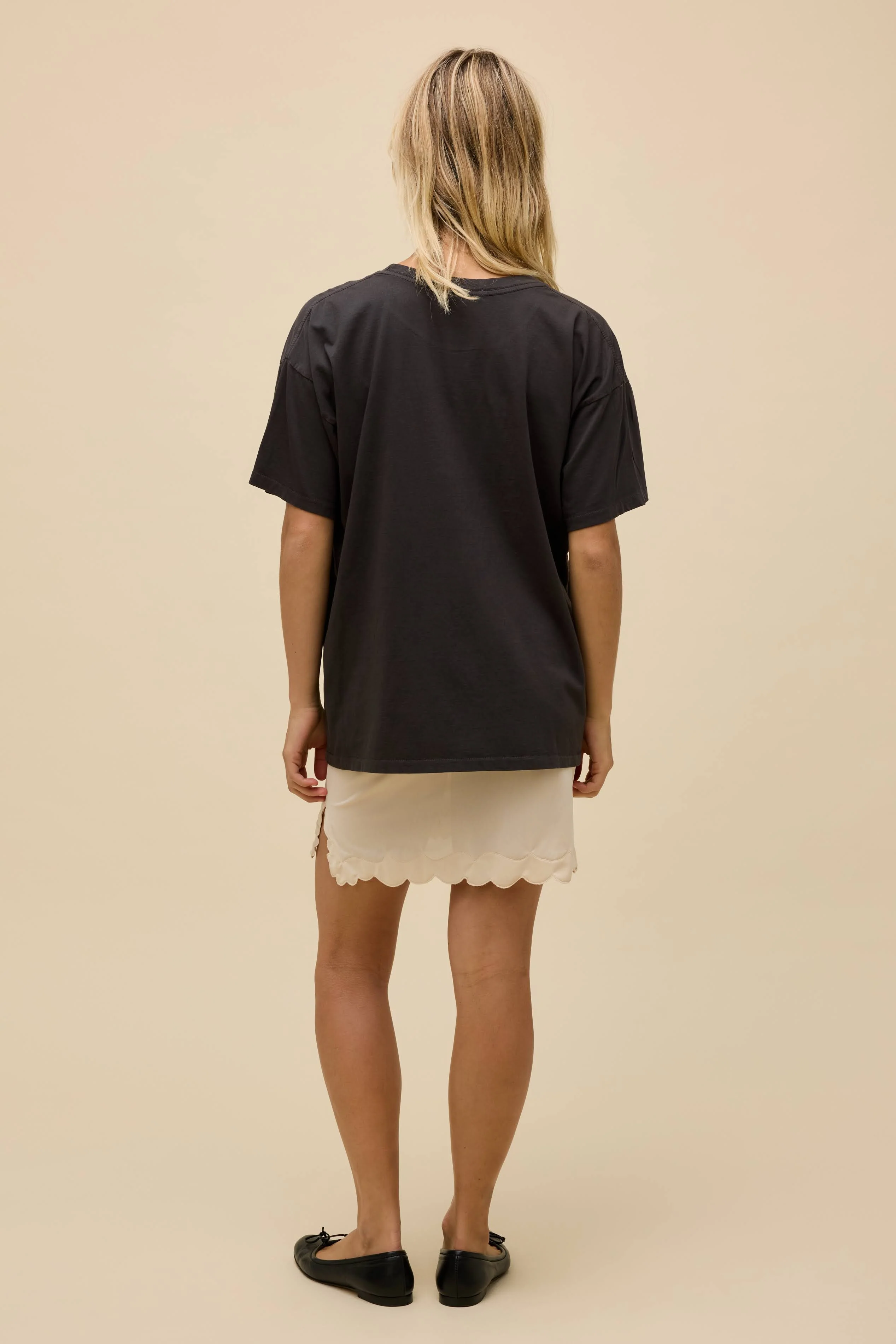 Eagles Hotel California Merch Tee - Image 3