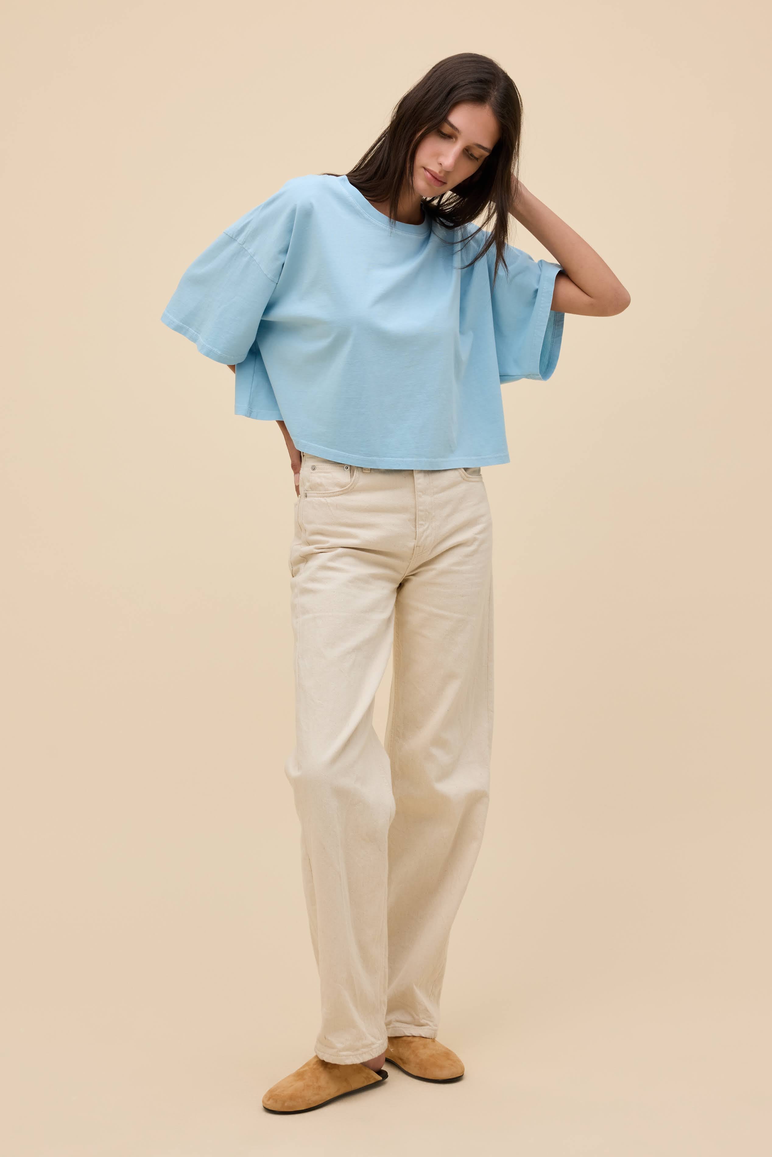 SOLID CROPPED OS TEE - Image 13