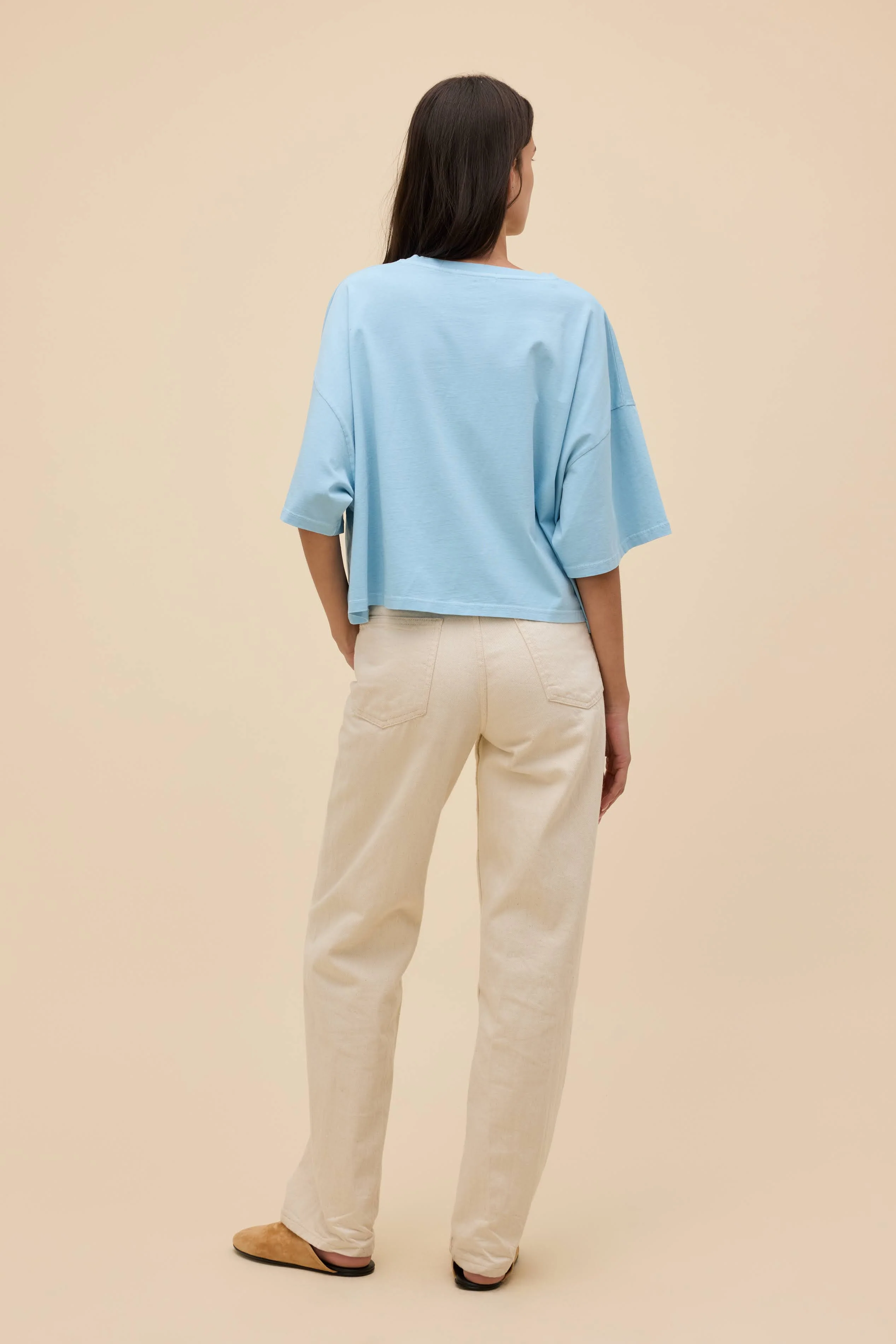 SOLID CROPPED OS TEE - Image 14